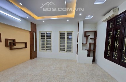 Bán nhà Thanh Xuân, Dân xây, Lô Góc, 50m2 – 5 tầng – 20 m ra mặt phố - Nhỉnh 6 tỷ